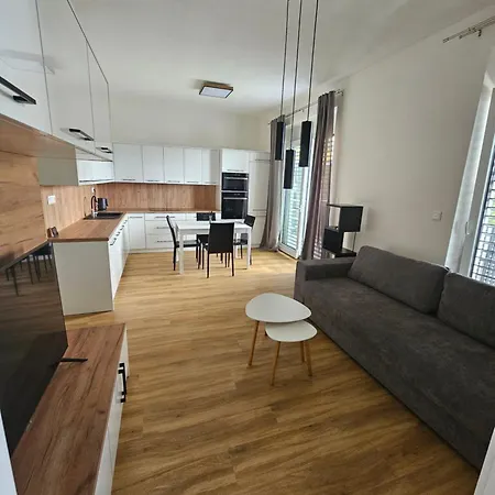 Euromiko アパート