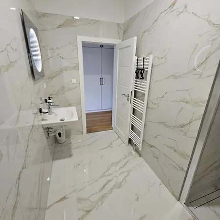 アパート Euromiko